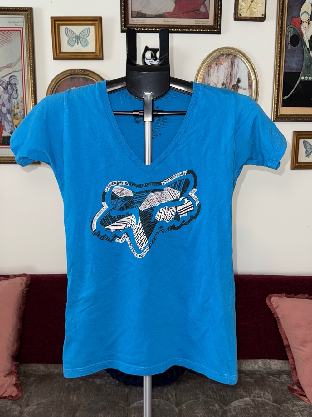 Y2K Fox Womens Blue V-Neck Logo Tee